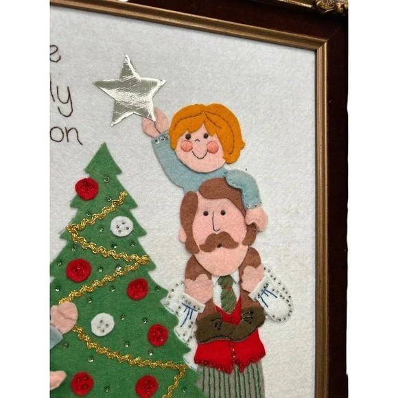 Vtg Christmas Tree Jolly Felt Sequin Embroidered Framed Handmade Decor Bucilla - Picture 2 of 7